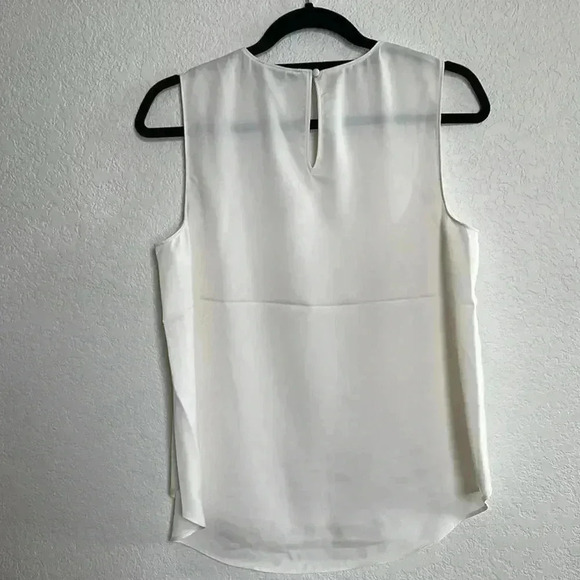 Banana Republic Silky Small Shell Off-white NWT - Picture 2 of 4